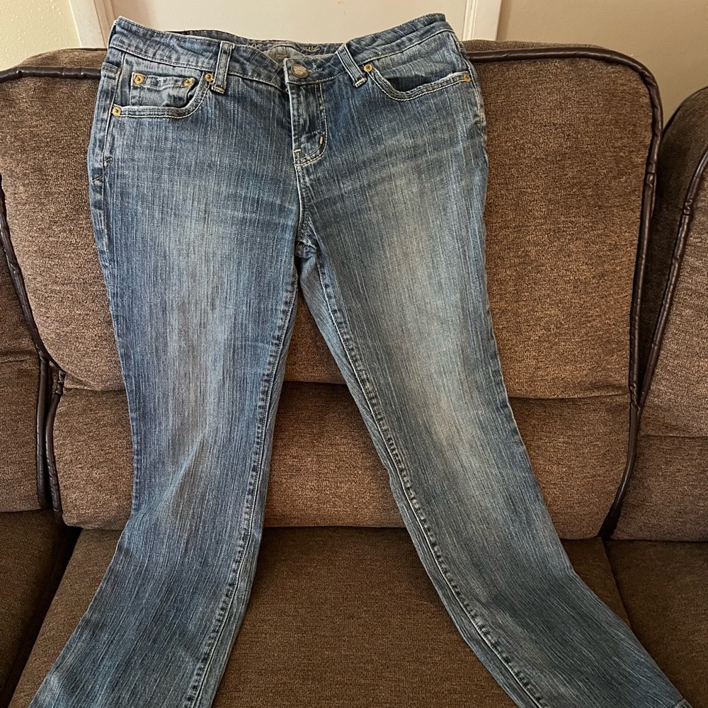 Women’s American Eagle Jeans
